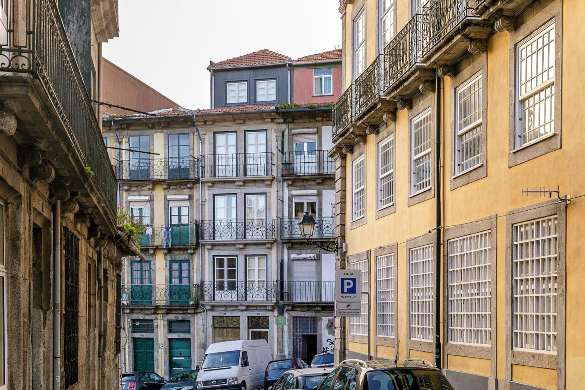 Door 65 - Historical Center Apartments 포르투 외부 사진
