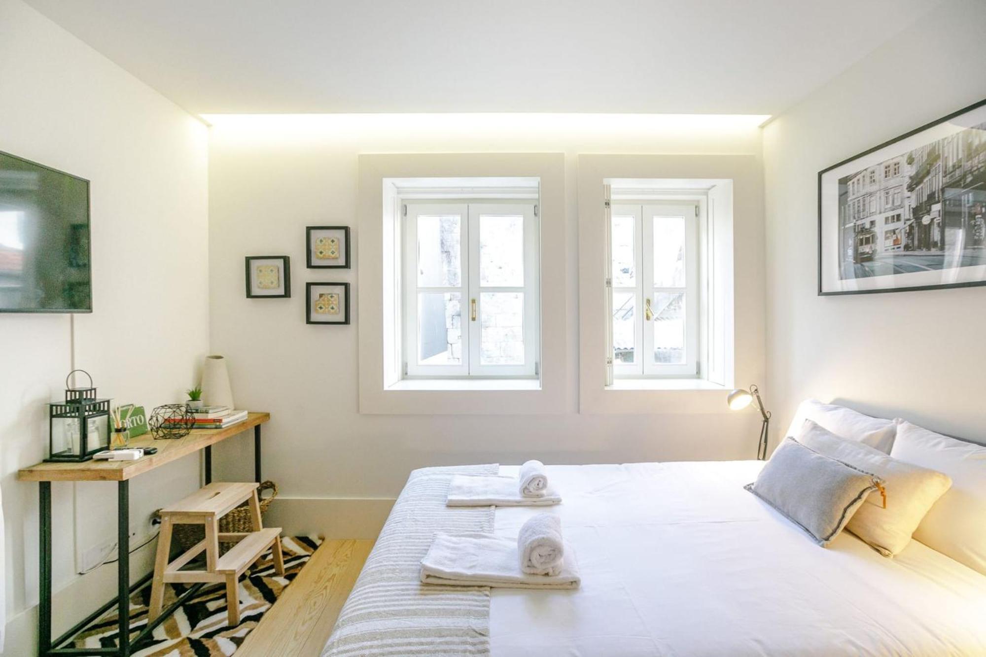 Door 65 - Historical Center Apartments 포르투 외부 사진