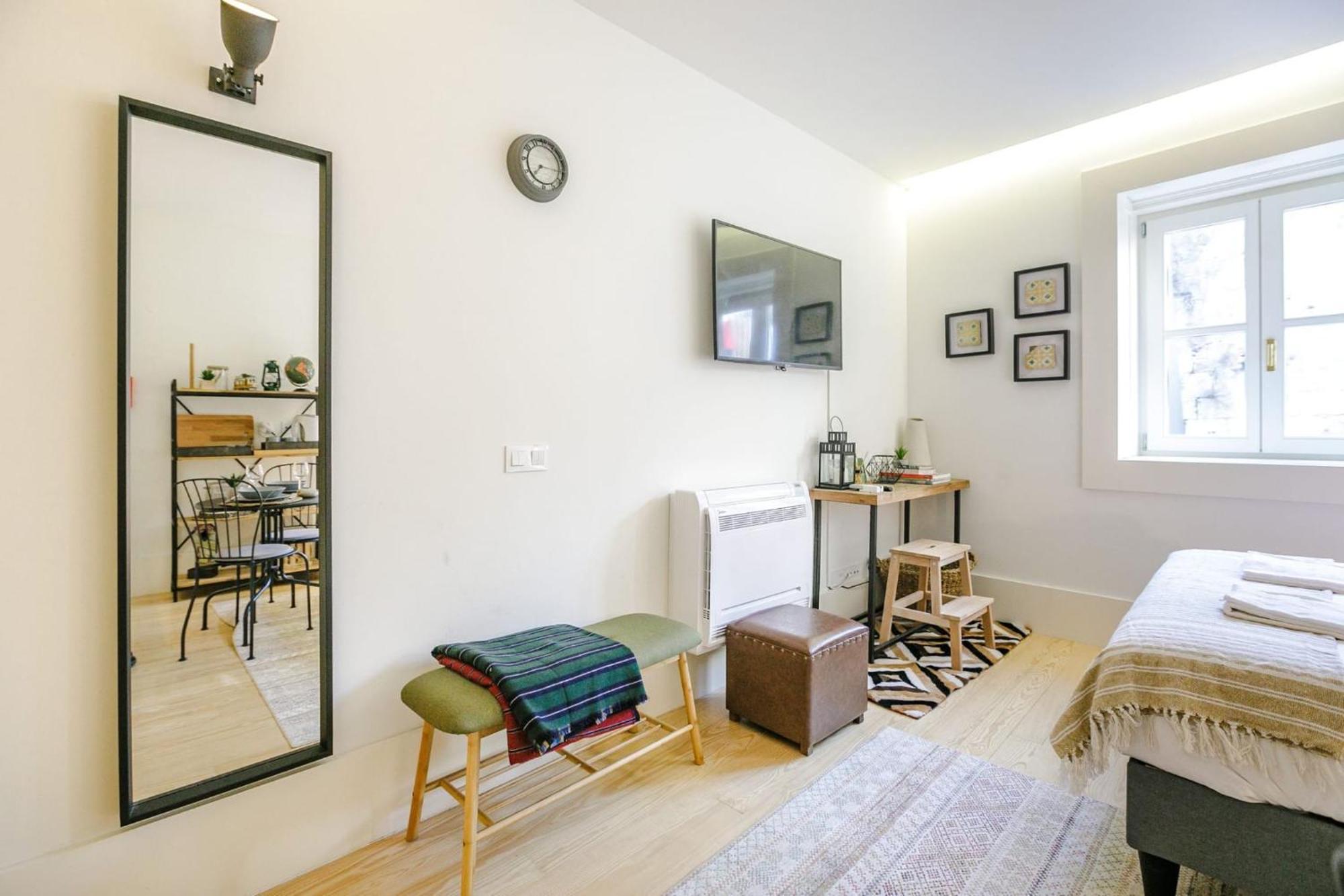 Door 65 - Historical Center Apartments 포르투 외부 사진