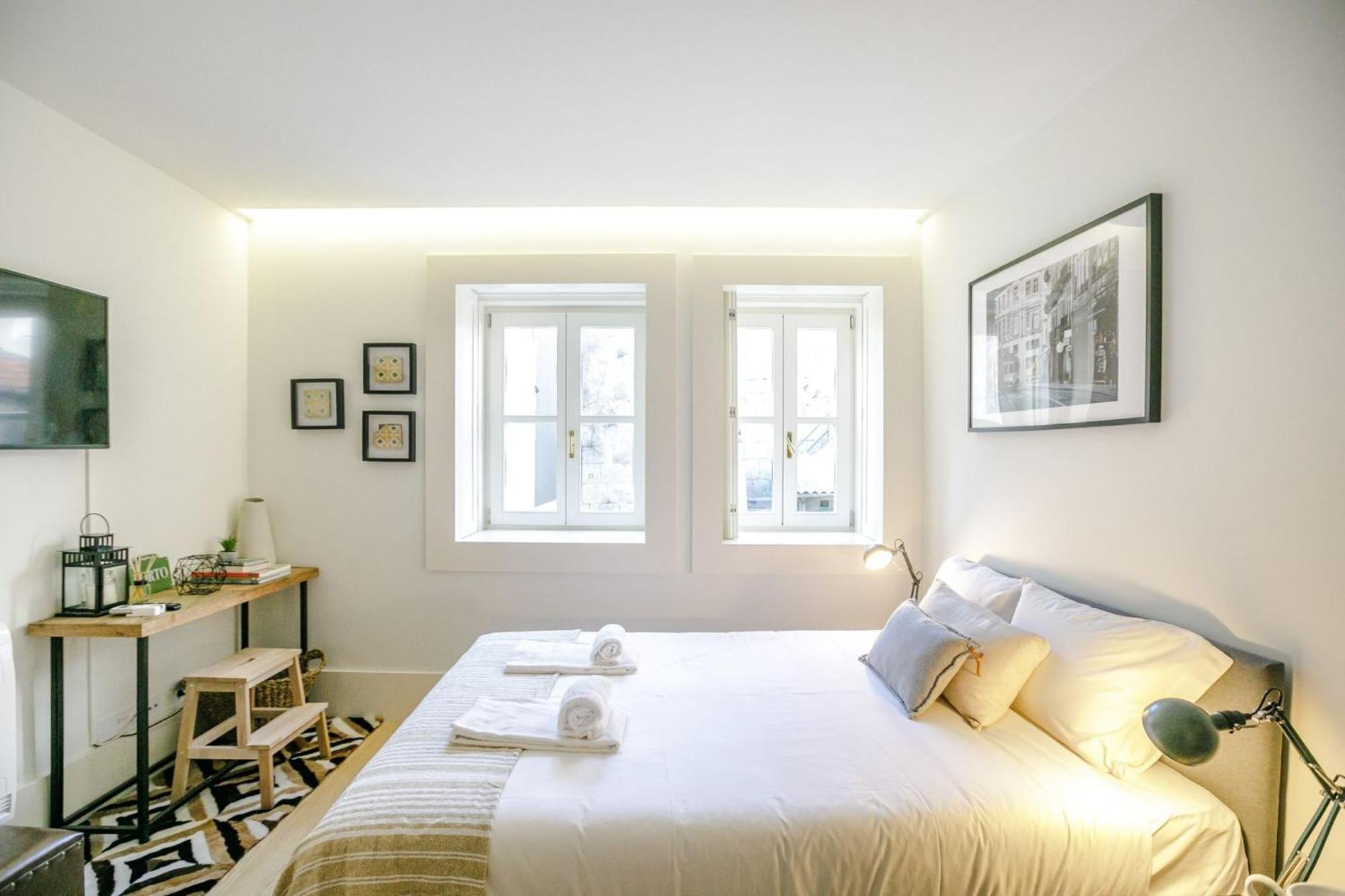 Door 65 - Historical Center Apartments 포르투 외부 사진